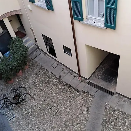 Casa Duomo, Of