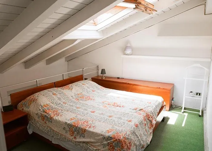 Cathedral Home, Of Lejlighed Como