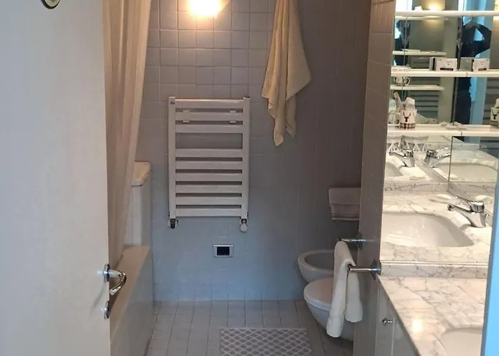 Cathedral Home, Of Lejlighed *